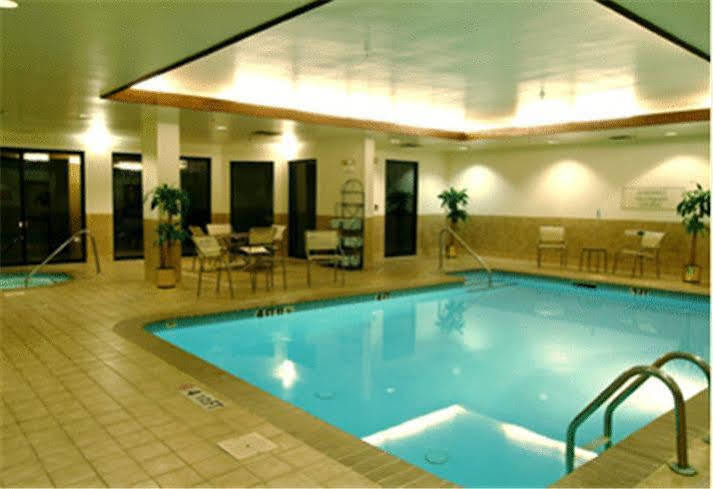 Courtyard Charlotte Airport North Hotel Luaran gambar